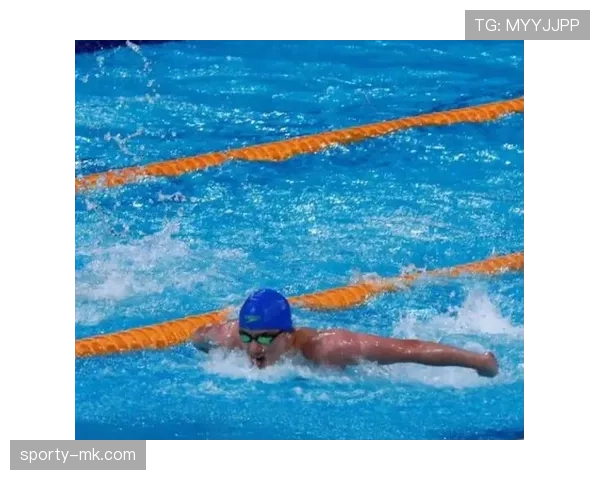 乐靖宜闪耀亚特兰大：中国泳坛新星勇夺奥运金牌