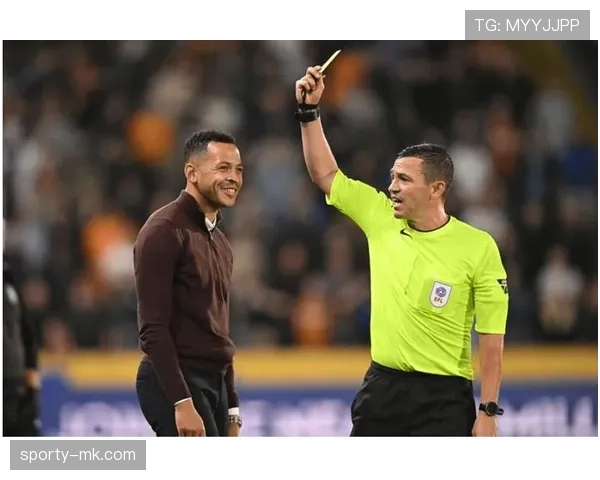 赫尔城主场MKM球场迎来关键战役,球迷热情高涨助力球队冲击联赛前列 赫尔城主场MKM球场迎来关键战役,球迷热情高涨助力球队冲击联赛前列