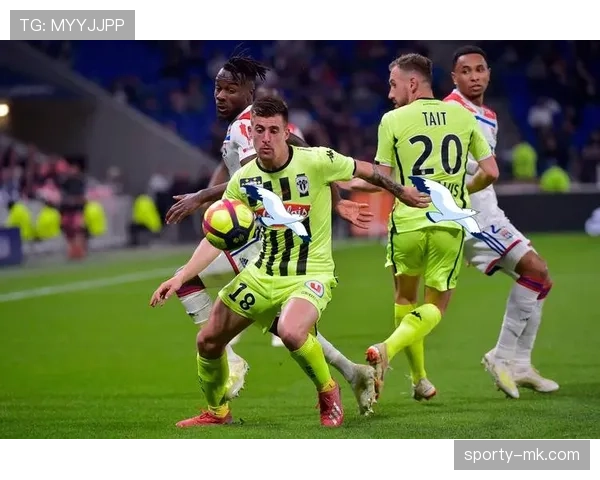 图卢兹战术革新显成效，攻防两端全面提升助球队强势回暖