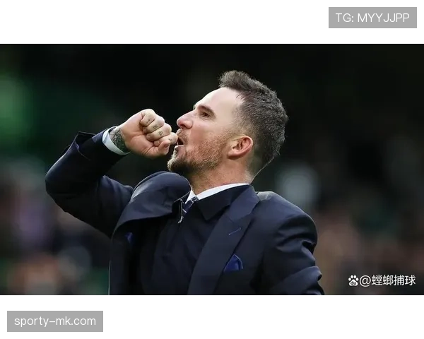 埃弗顿转会策略持续优化,重塑球队未来成焦点 埃弗顿转会策略持续优化,重塑球队未来成焦点