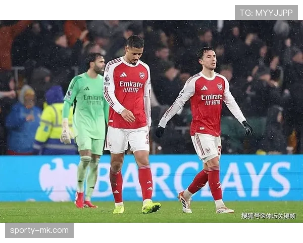 阿森纳防线稳定性面临考验，球队近期表现波动情况值得关注