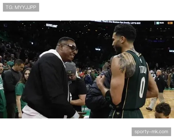 保罗·皮尔斯关键时刻提升三分效率拉开分差主导胜负转折